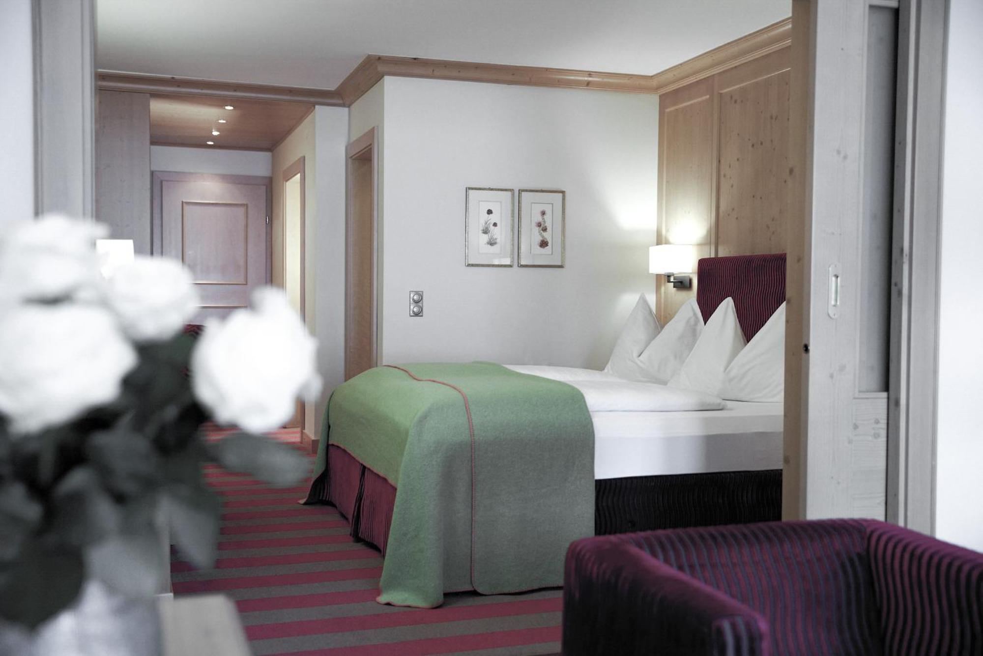 אוברטאורן Hotel Rigele Royal Superior מראה חיצוני תמונה