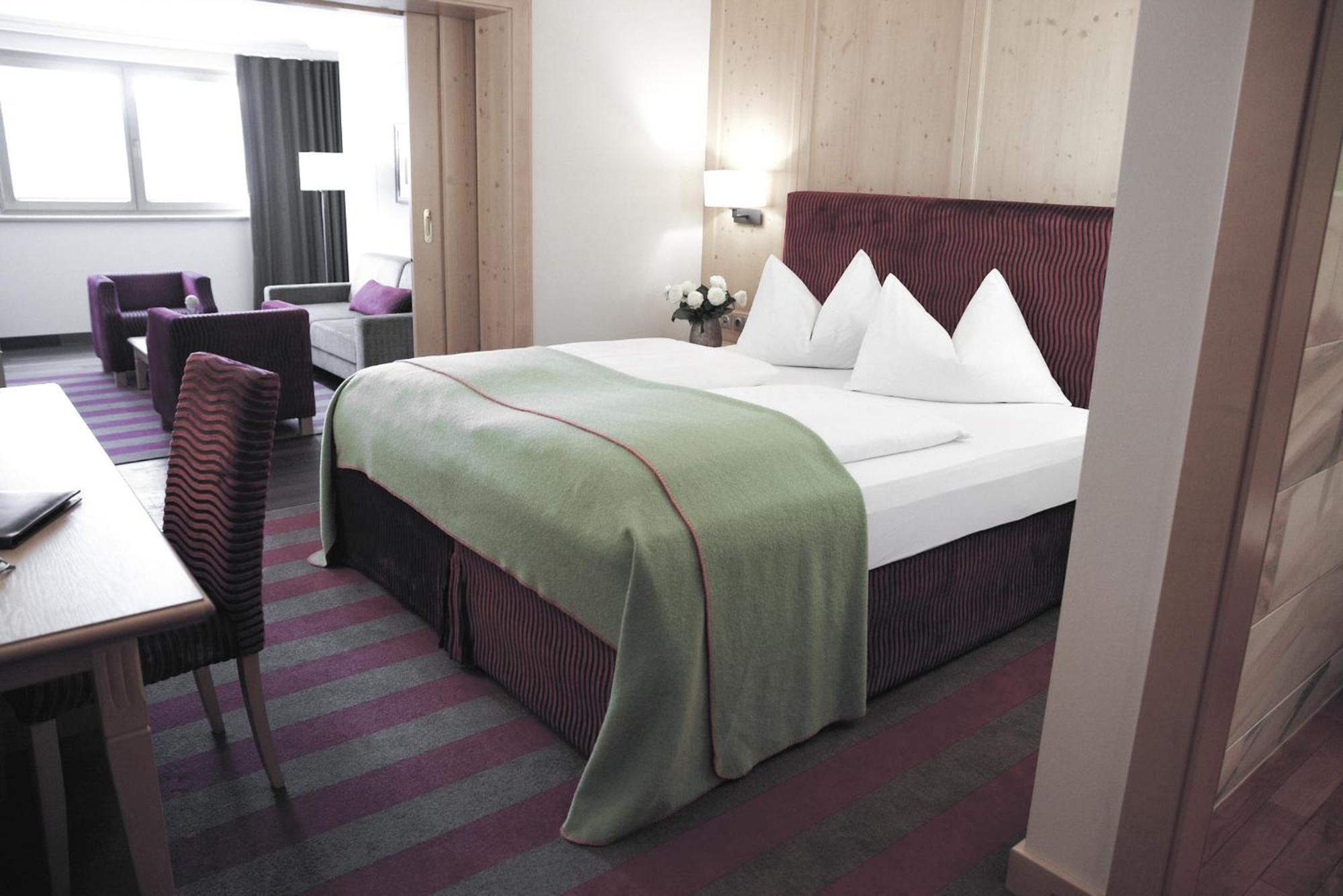 אוברטאורן Hotel Rigele Royal Superior מראה חיצוני תמונה